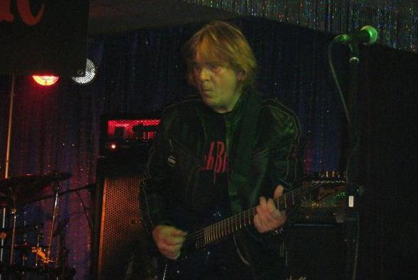 Playing Live with Swichblade UK after playing at Brstol Football Ground with Bon Jovi