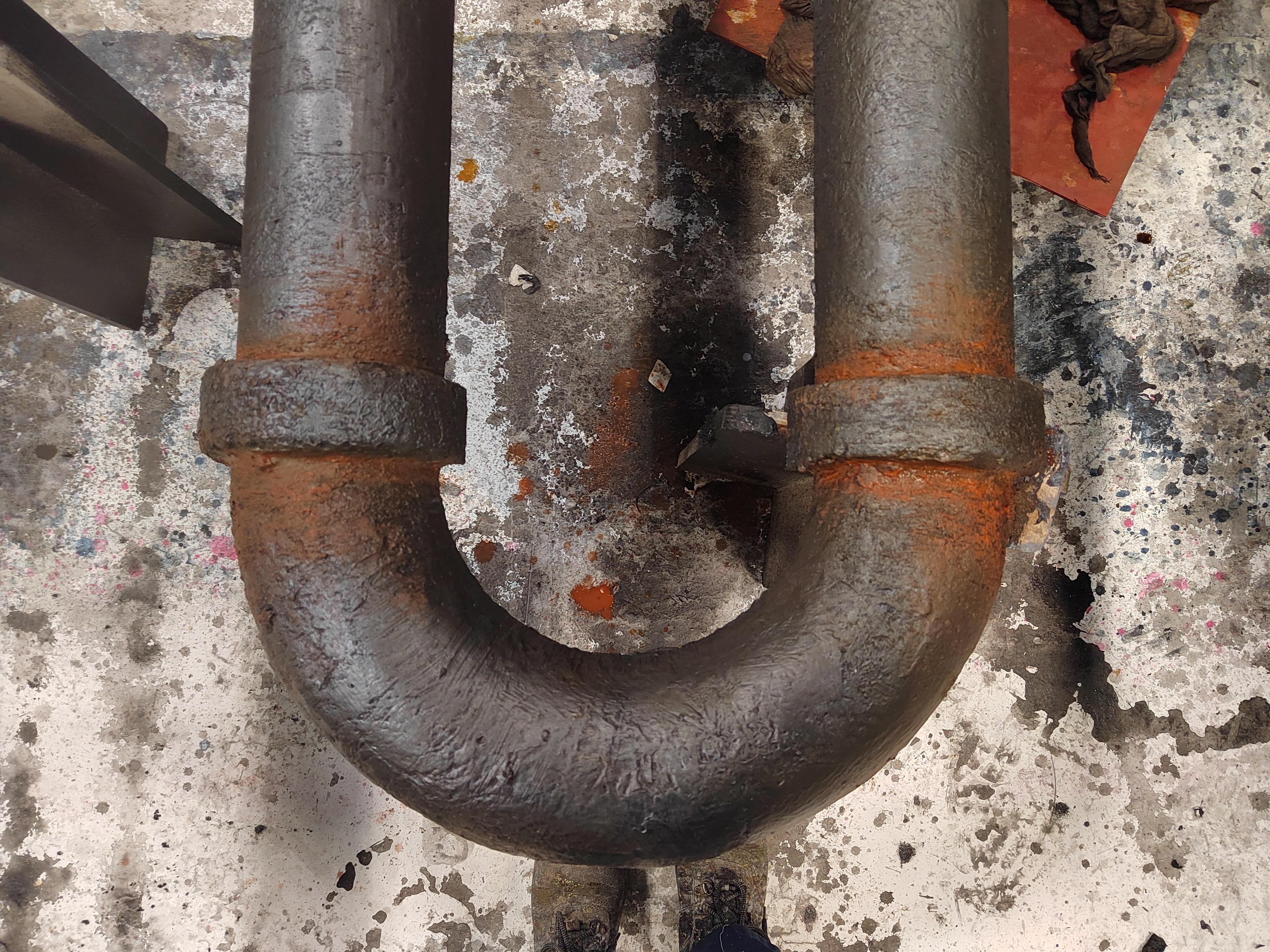 SiegFried Pipes - Creating textures and mixing & matching paints/washes to mimic rust.